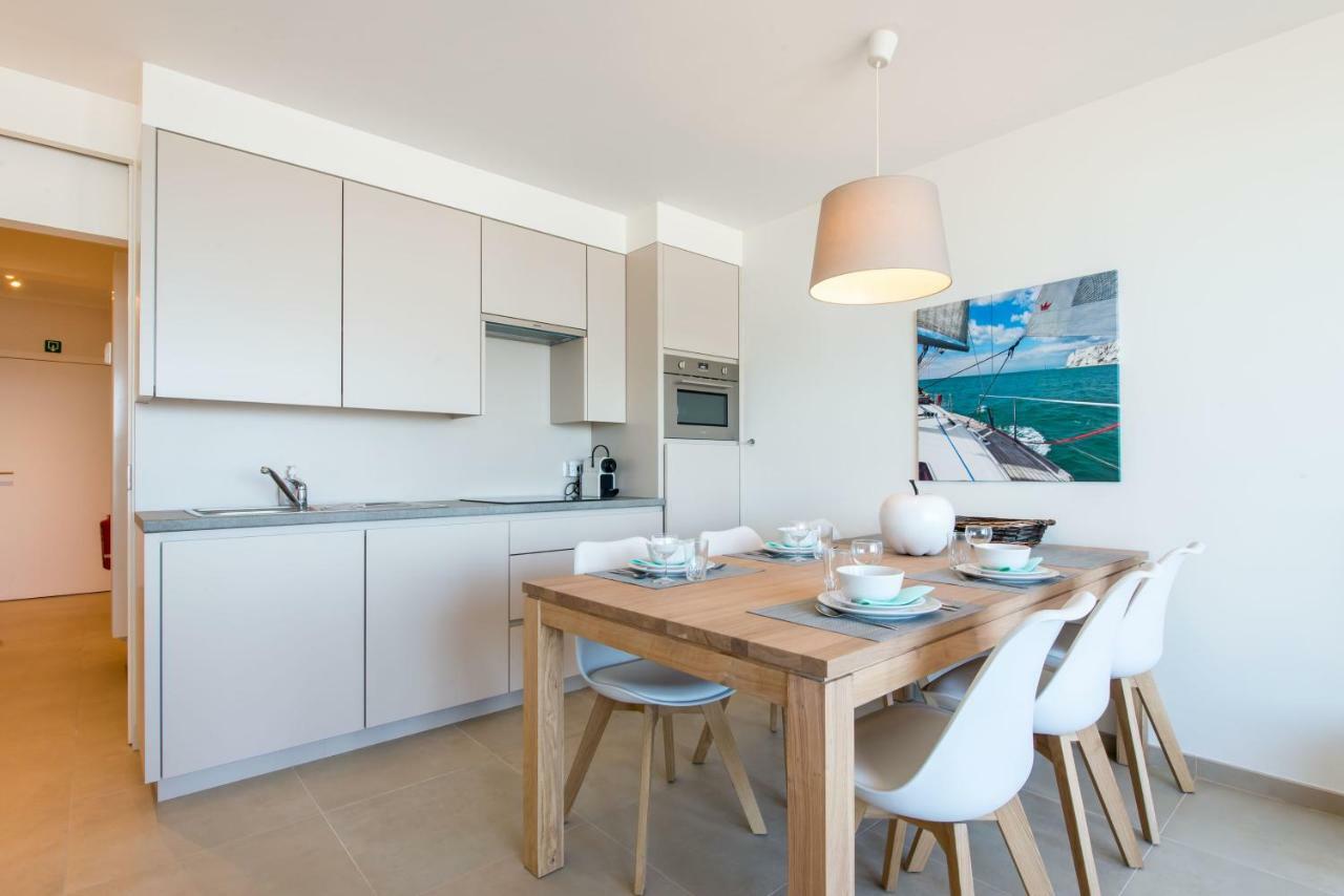 Cosy Studio With Sea View In Oostende Buitenkant foto