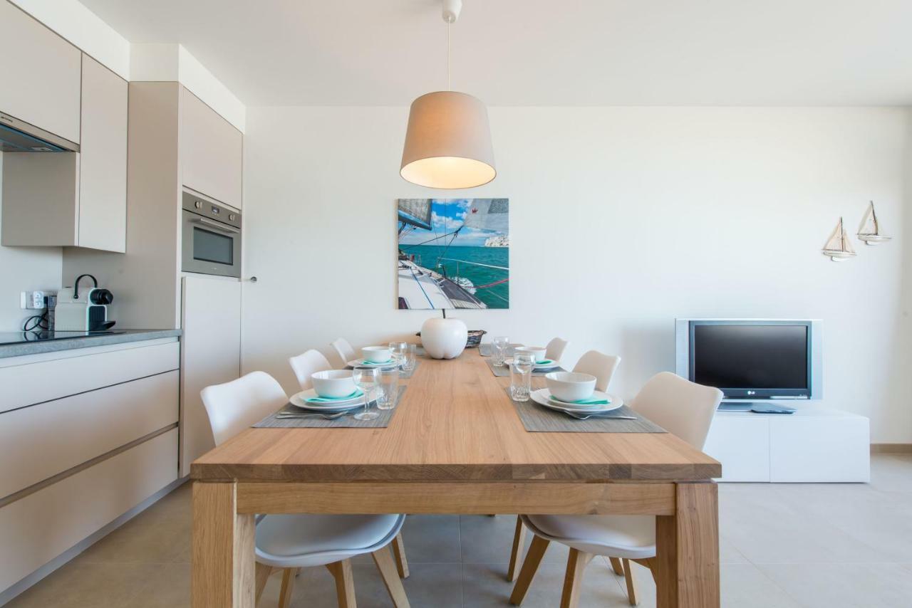 Cosy Studio With Sea View In Oostende Buitenkant foto